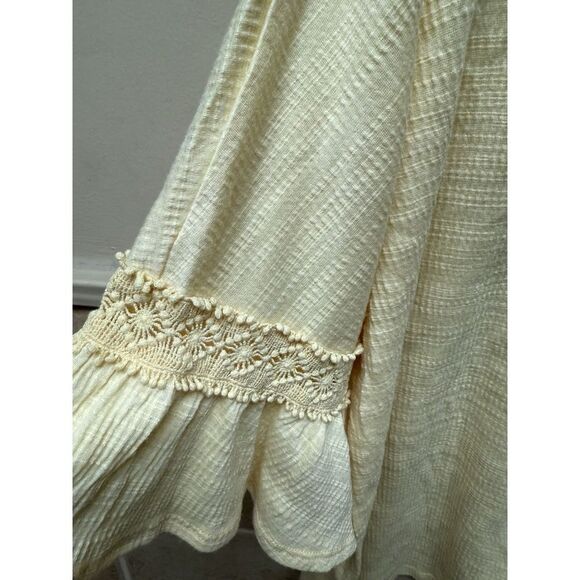 Ruby Rd Top Blouse with ruffle sleeve detail. Yellow. Womens. Sz L - Picture 3 of 9